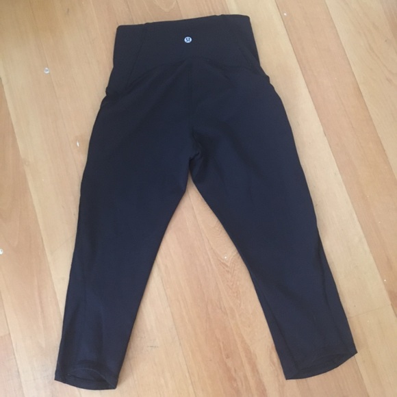 lululemon capri leggings - Picture 5 of 8